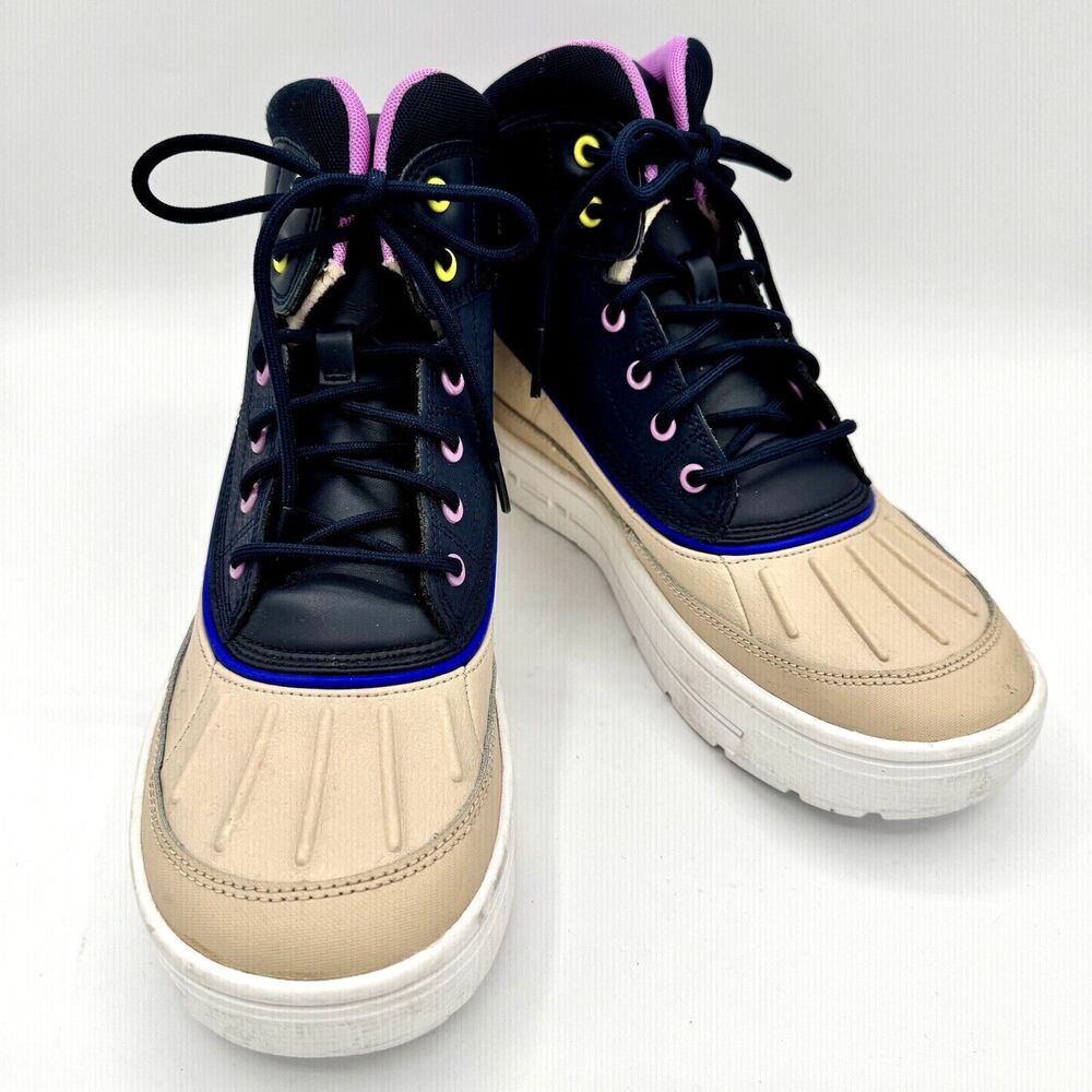 Nike Boots Youth 5.5 Woodside 2 ACG High Sanddrift Obsidian Winter Snow Ski Duck